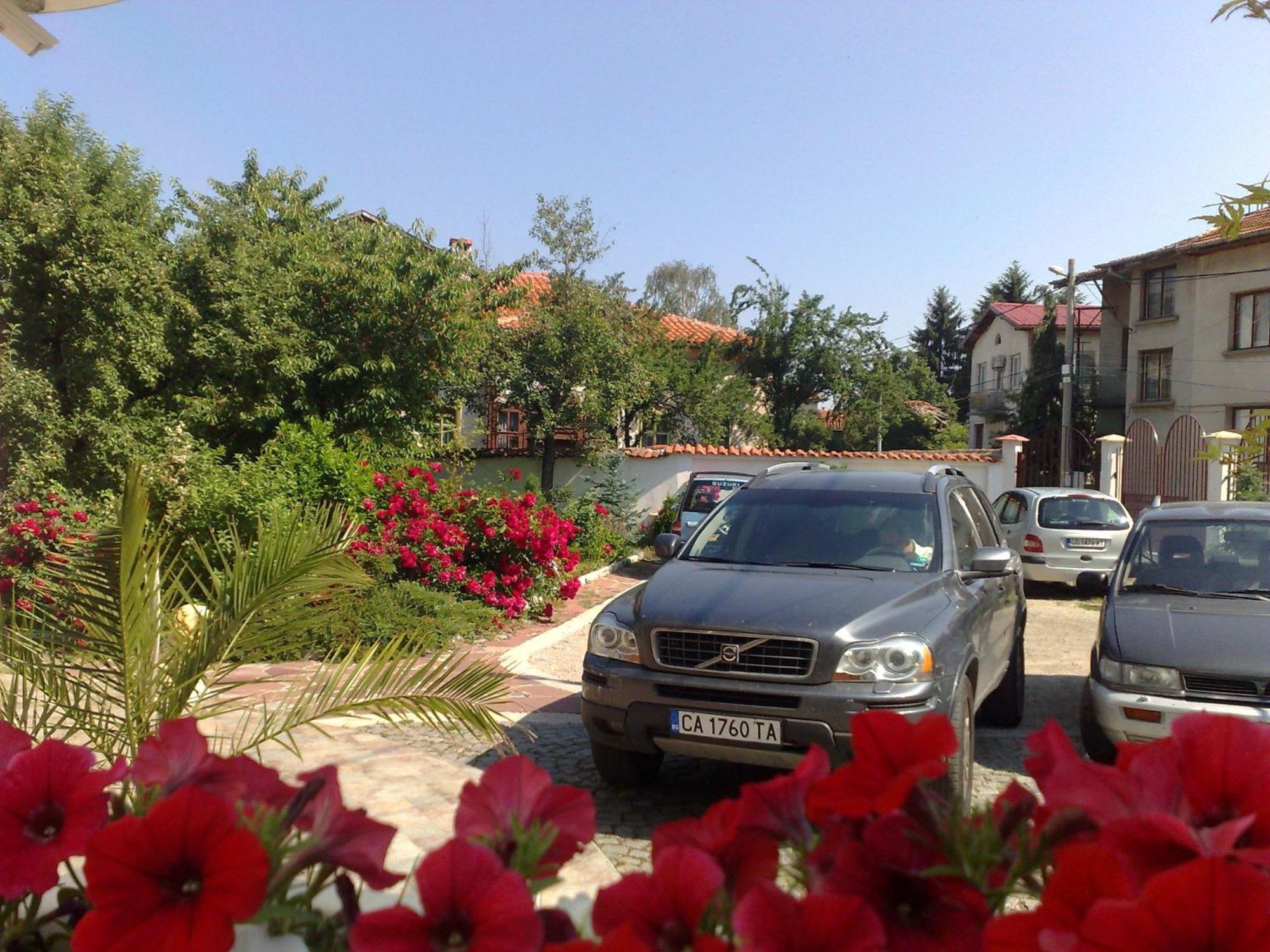 Family Hotel Sonata Szamokov Kültér fotó